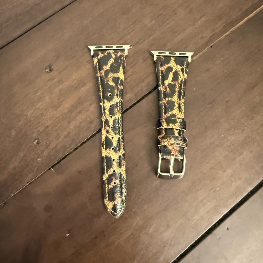 Leopard Print Apple Watch Band